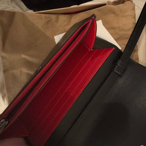 Louboutin wallet/mini bag - Picture 3 of 3